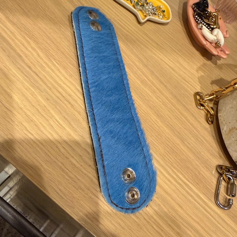 Blue Haircalf Snap Strap
